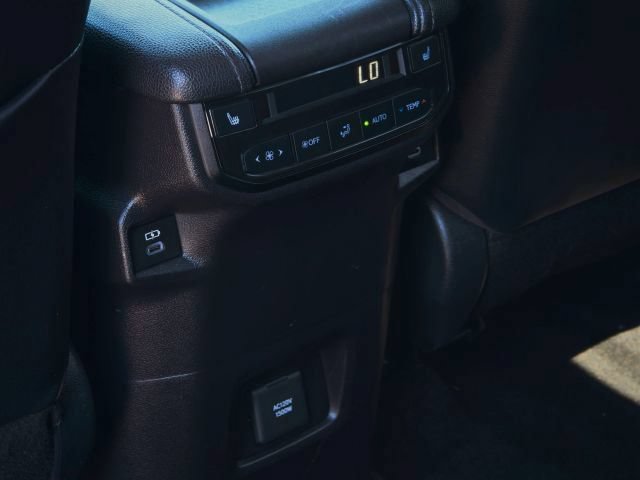 Used 2024 Toyota Grand Highlander AWD Hybrid image 57
