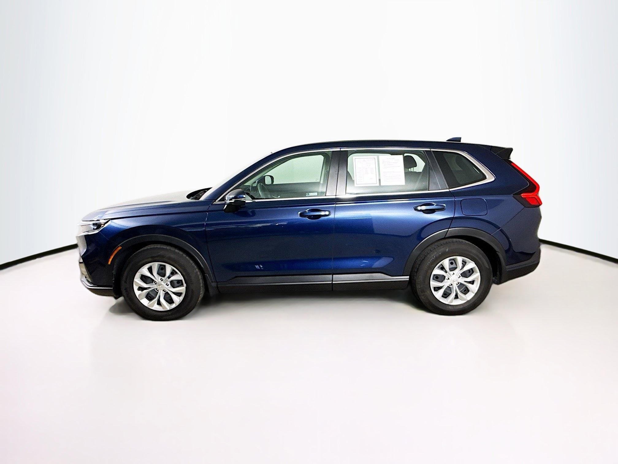Used 2024 Honda CR-V LX image 7
