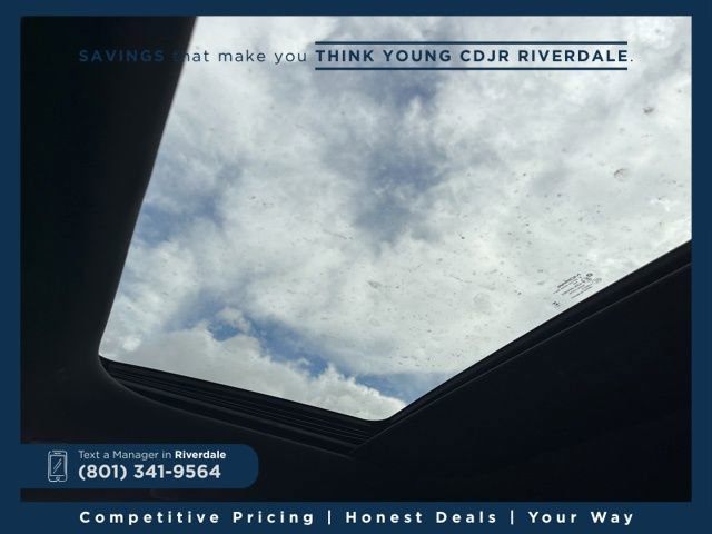 Used 2025 Jeep Grand Cherokee L Altitude image 30