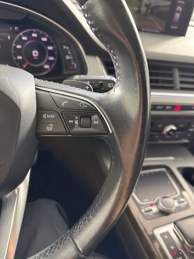Used 2018 Audi Q7 2.0T Premium Plus w/ Premium Plus Package AWD/4WD image 33