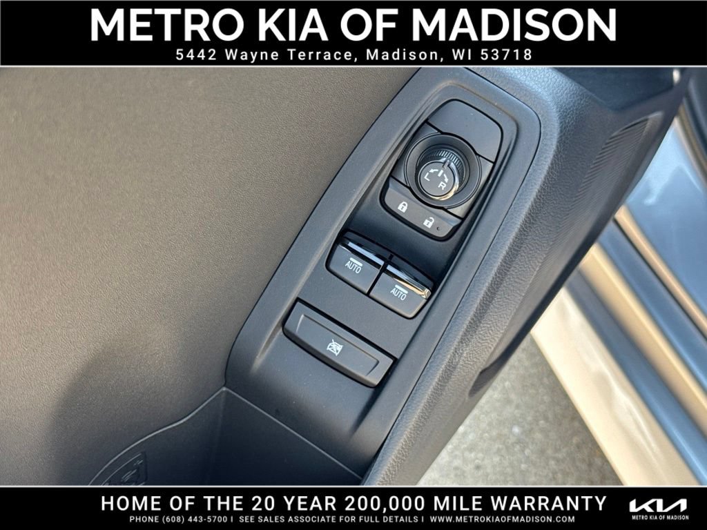 Used 2024 Toyota GR86 Premium RWD image 12
