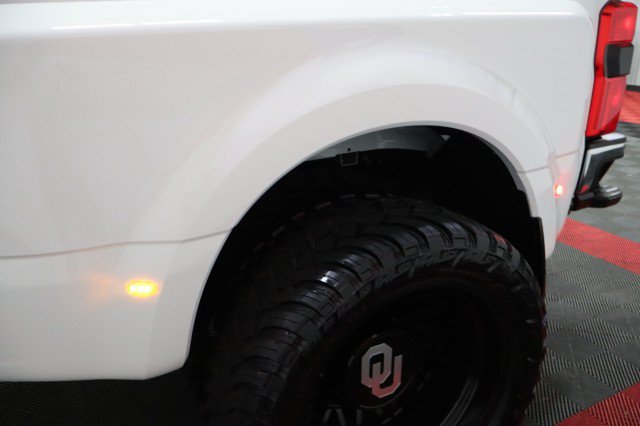 Used 2024 Ford F350 Lariat w/ FX4 Off-Road Package AWD/4WD image 32