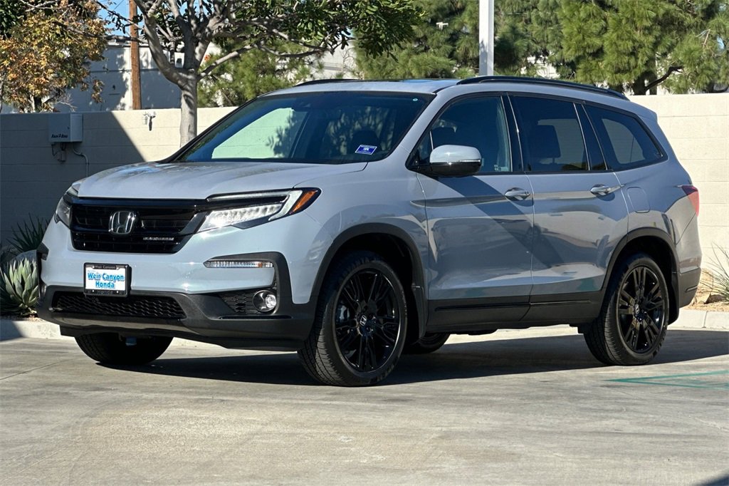 Certified 2022 Honda Pilot Black Edition image 11
