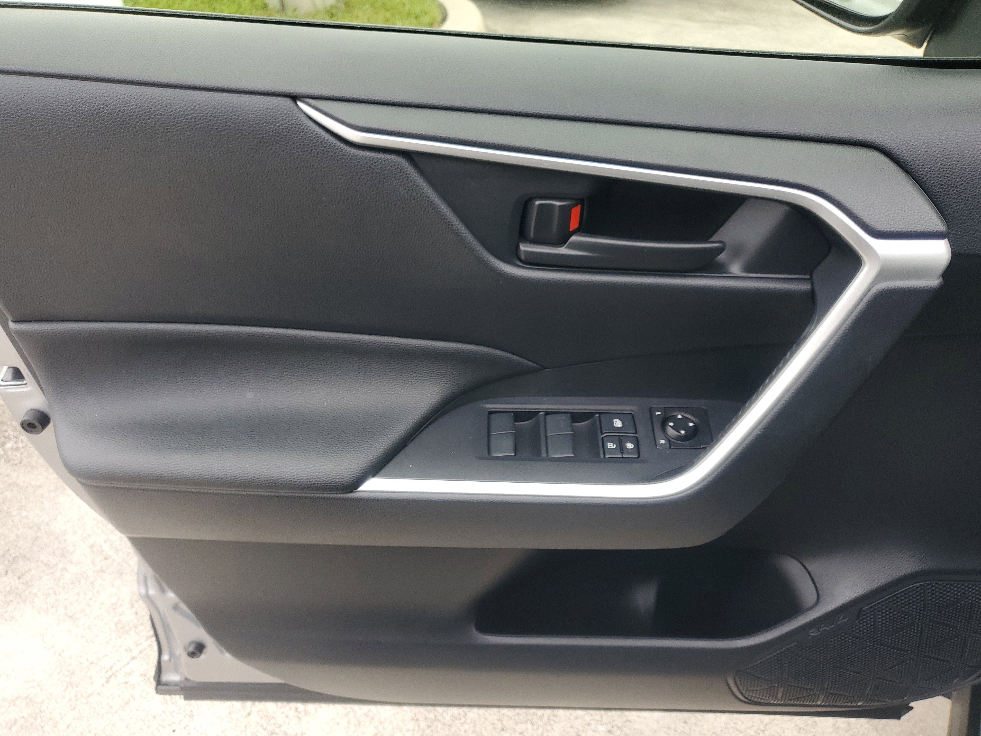 Certified 2024 Toyota RAV4 LE image 17