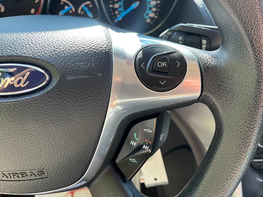 Used 2013 Ford Escape SE FWD image 16