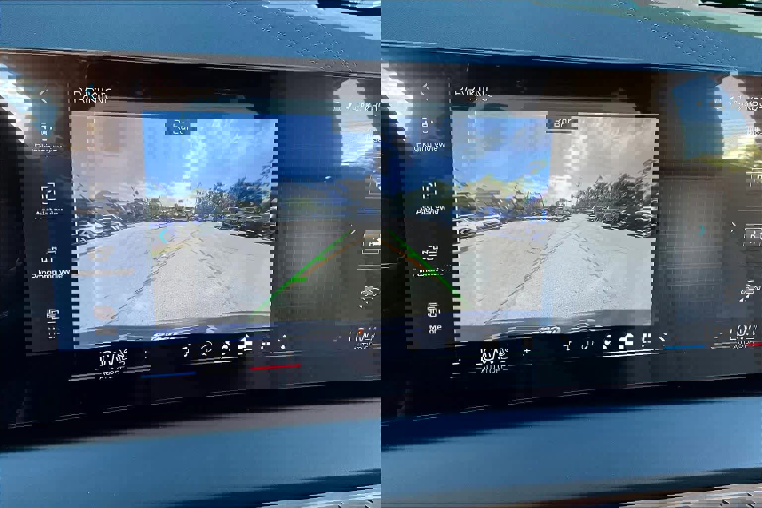 Used 2026 BMW X3 xDrive30 w/ Convenience Package image 25