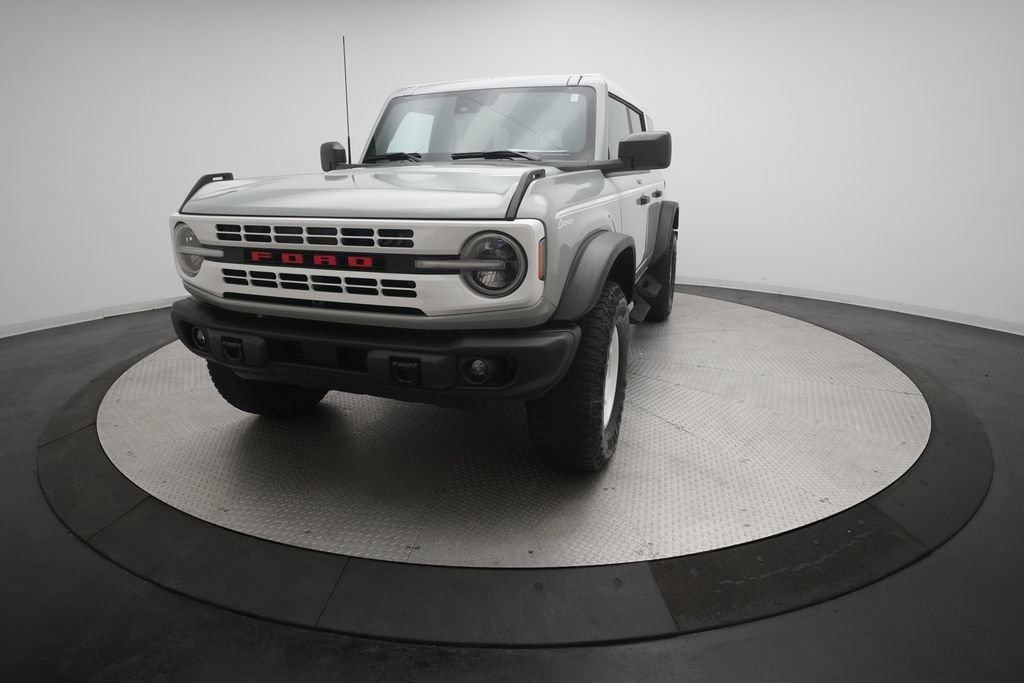 Used 2023 Ford Bronco Heritage Edition AWD/4WD image 12