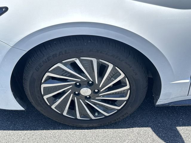 Used 2021 Hyundai Sonata Limited FWD image 11