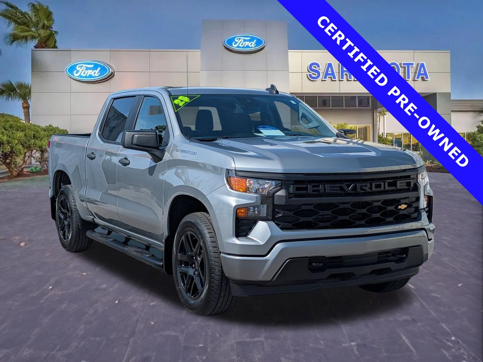 Used 2025 Chevrolet Silverado 1500 Custom AWD/4WD image 1