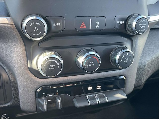 Used 2024 RAM 2500 Big Horn image 36