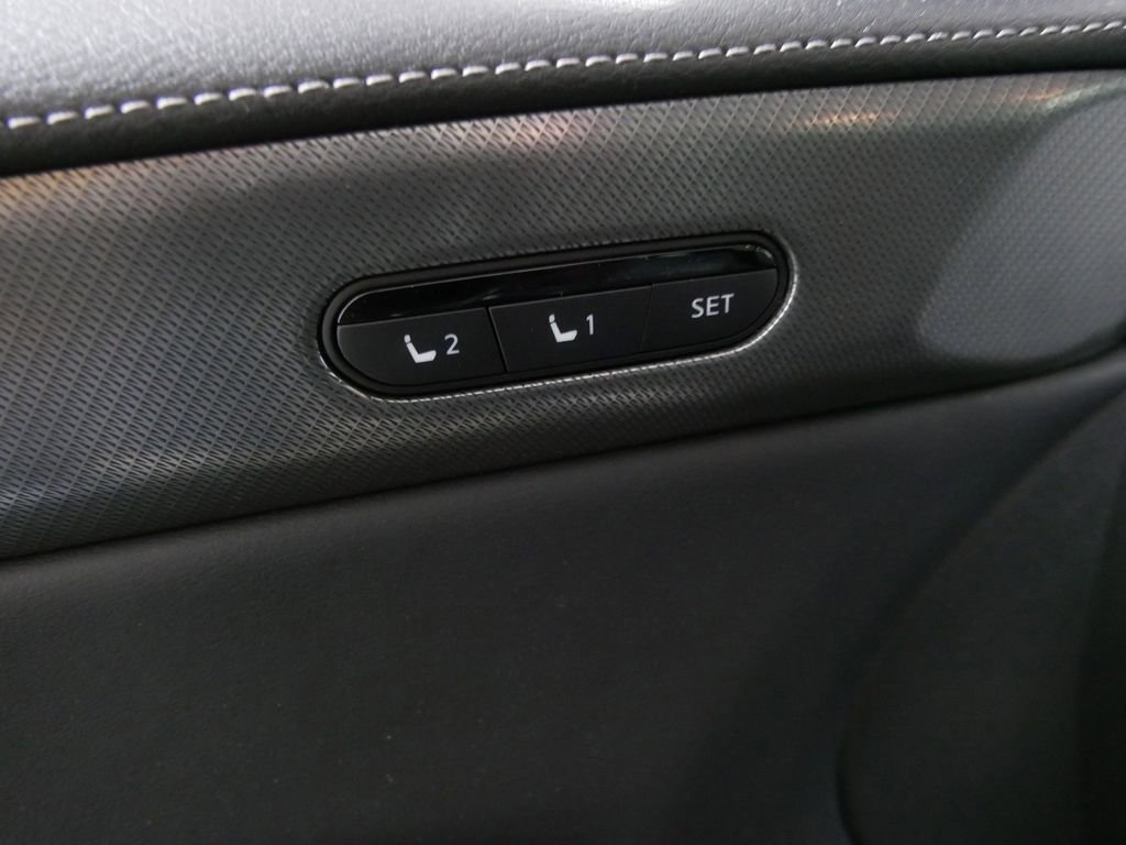 Used 2025 INFINITI QX60 Luxe image 17