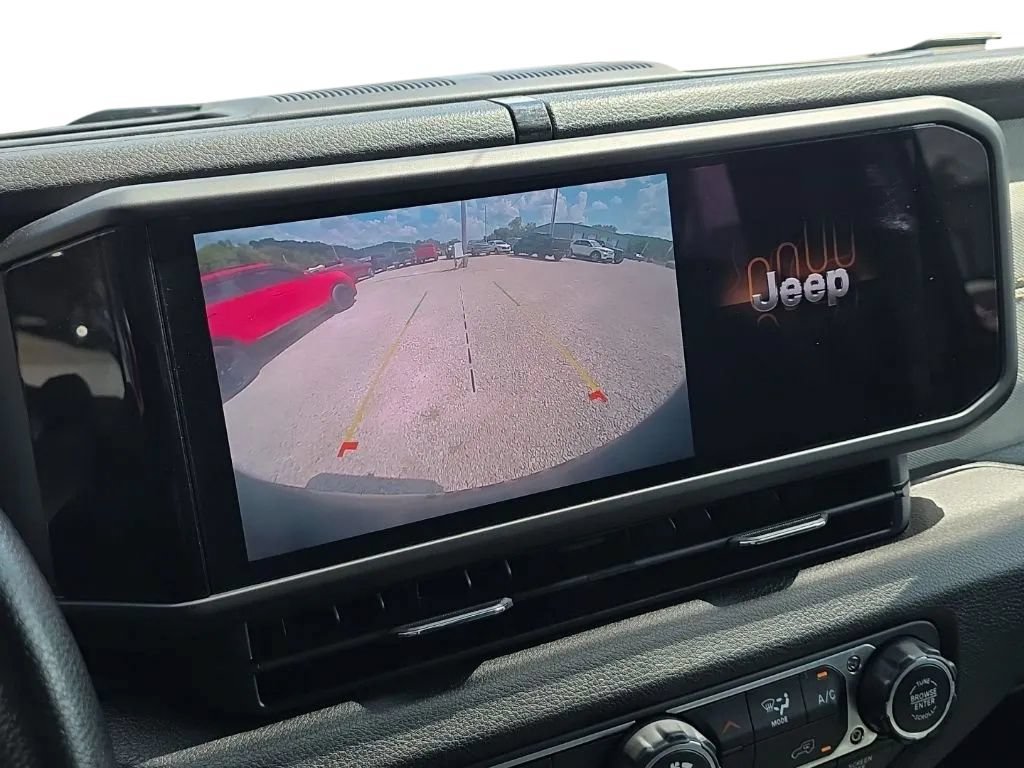 Used 2024 Jeep Wrangler Sport AWD/4WD image 24