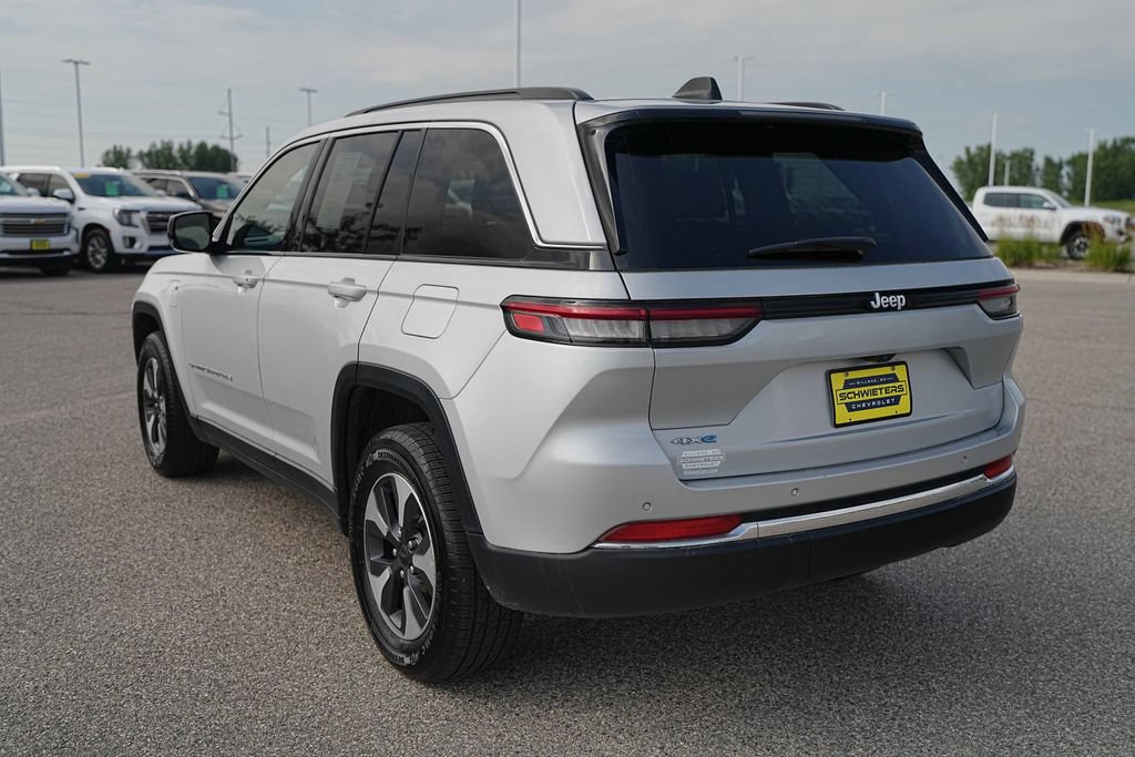 Used 2024 Jeep Grand Cherokee Limited 4xe AWD/4WD image 8