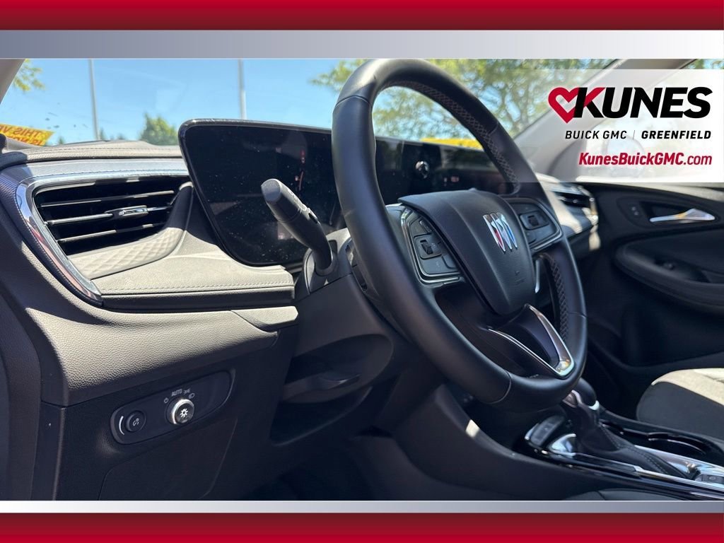 Used 2025 Buick Encore GX Preferred FWD image 19
