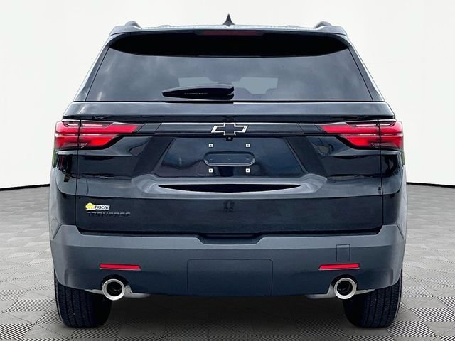 Used 2023 Chevrolet Traverse LS w/ Midnight/Sport Edition FWD image 5