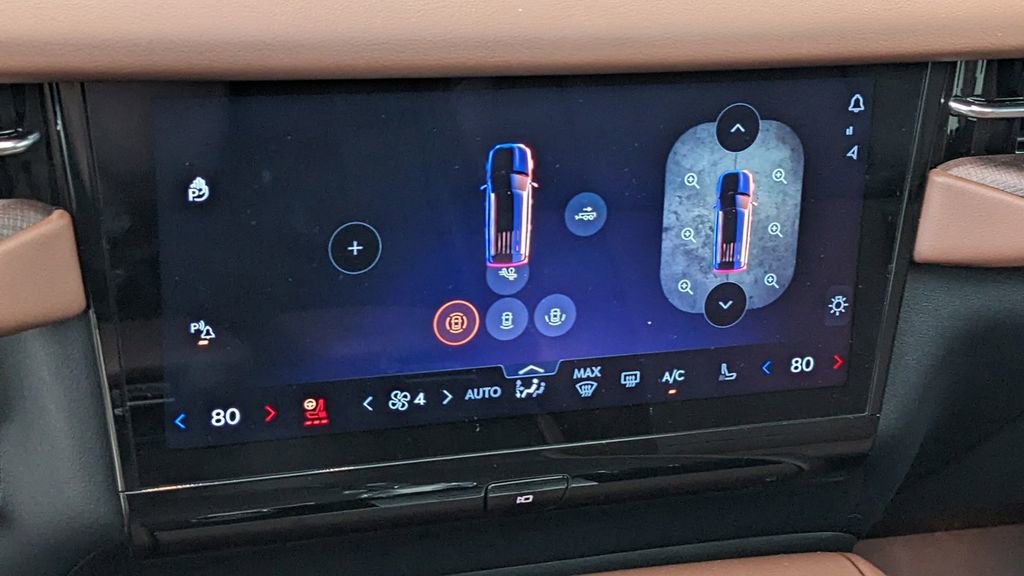 Used 2025 Lincoln Navigator L Reserve image 31