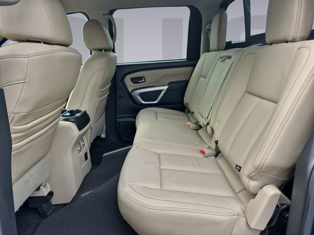 Used 2017 Nissan Titan SL image 16