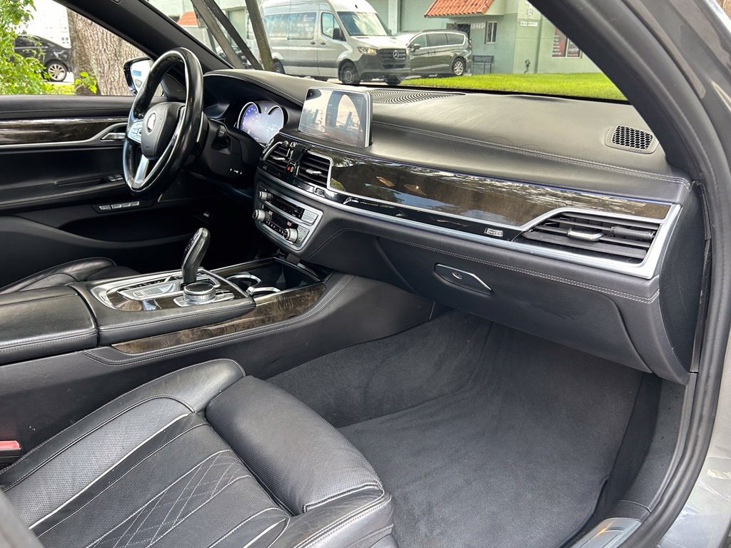 Used 2016 BMW 740i RWD image 42