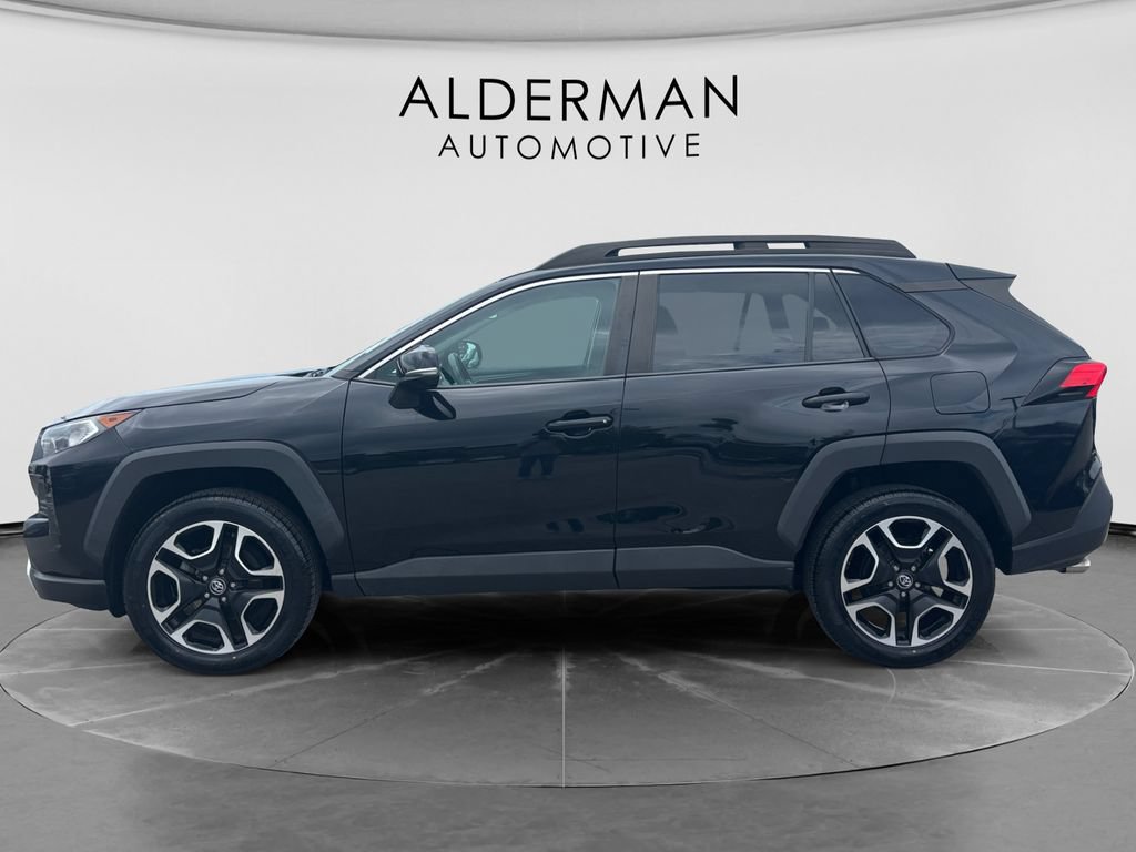 Used 2020 Toyota RAV4 Adventure AWD/4WD image 2