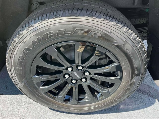 Used 2022 GMC Canyon Elevation w/ Trailering Package image 14