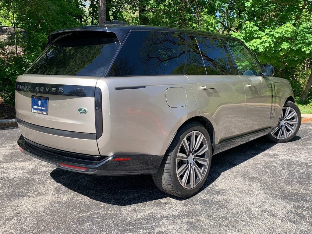 Used 2023 Land Rover Range Rover SE AWD/4WD image 7