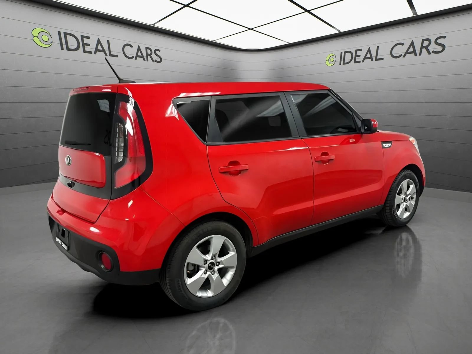 Used 2019 Kia Soul FWD image 5