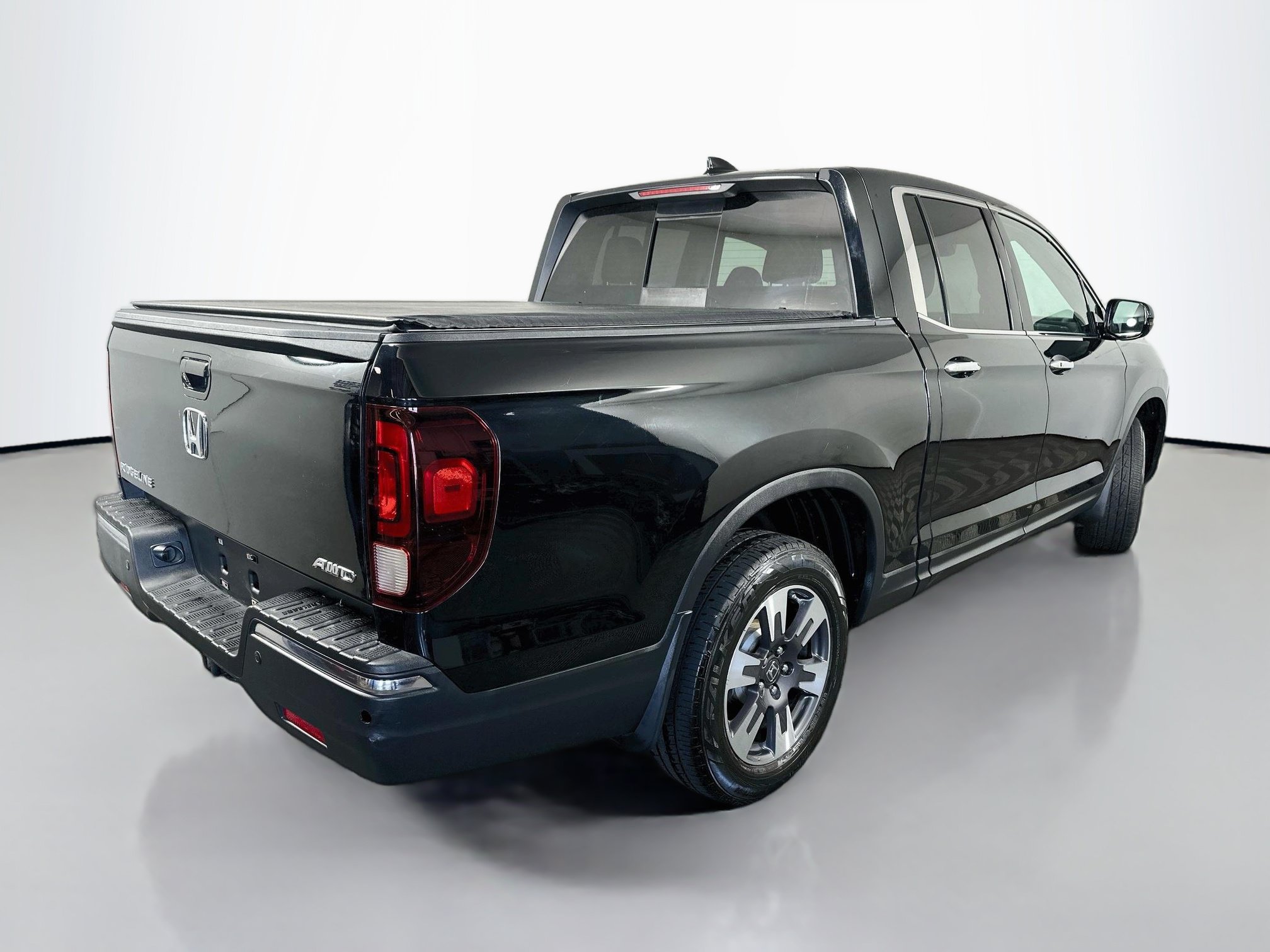 Used 2019 Honda Ridgeline RTL-E image 7