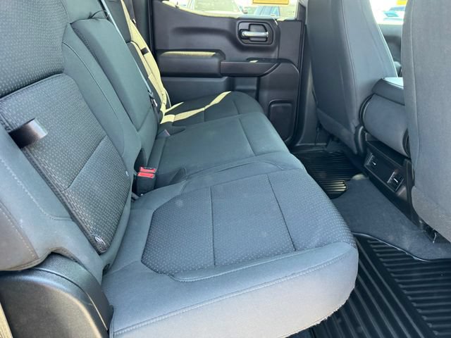 Used 2020 Chevrolet Silverado 1500 Custom w/ Custom Value Package RWD image 9