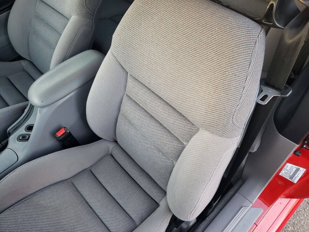 Used 1994 Ford Mustang GT RWD image 21