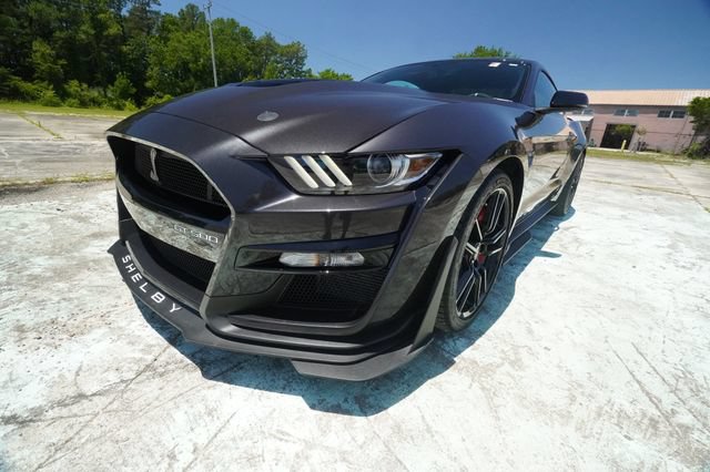 Used 2022 Ford Mustang Shelby GT500 w/ Technology Package RWD image 7