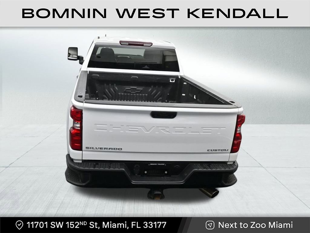 Used 2023 Chevrolet Silverado 2500 Custom w/ Custom Value Package image 16