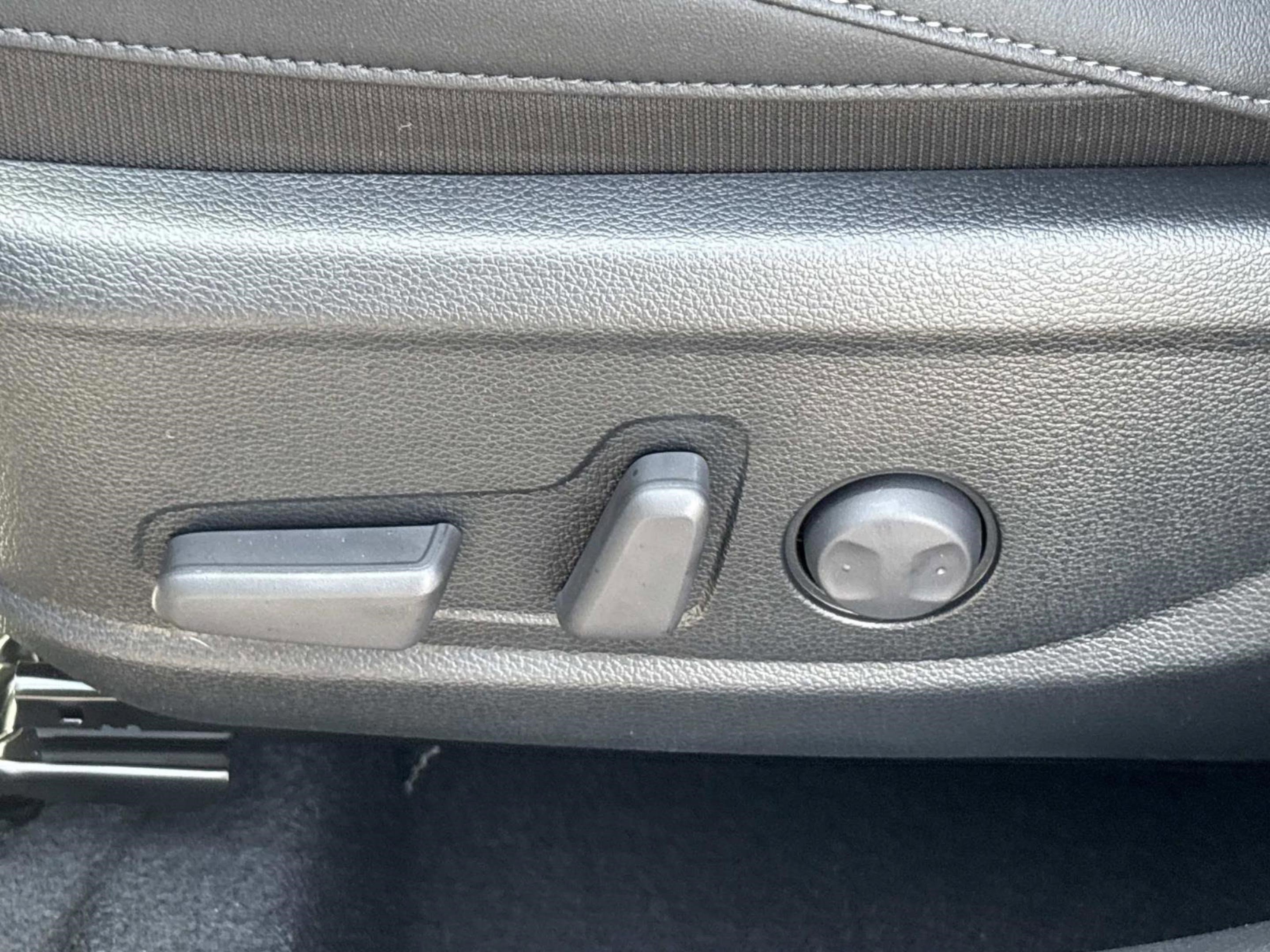 New 2026 Kia Seltos EX image 22