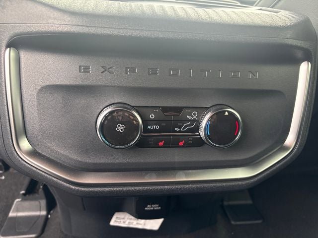 New 2026 Ford Expedition Platinum AWD/4WD image 32