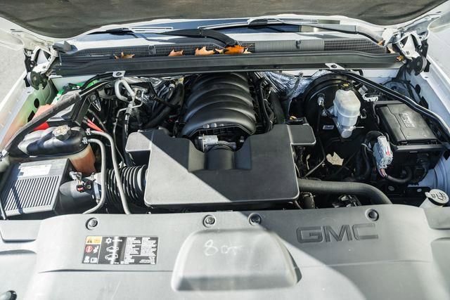 Used 2016 GMC Yukon SLT w/ Open Road Package image 21