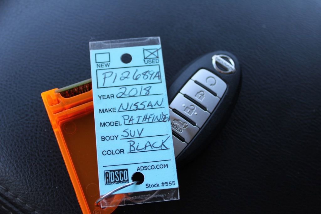 Used 2018 Nissan Pathfinder SL w/ Cargo Package image 35