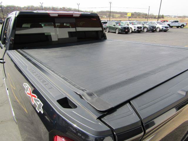 Used 2022 Chevrolet Silverado 1500 LT w/ Max Trailering Package AWD/4WD image 9