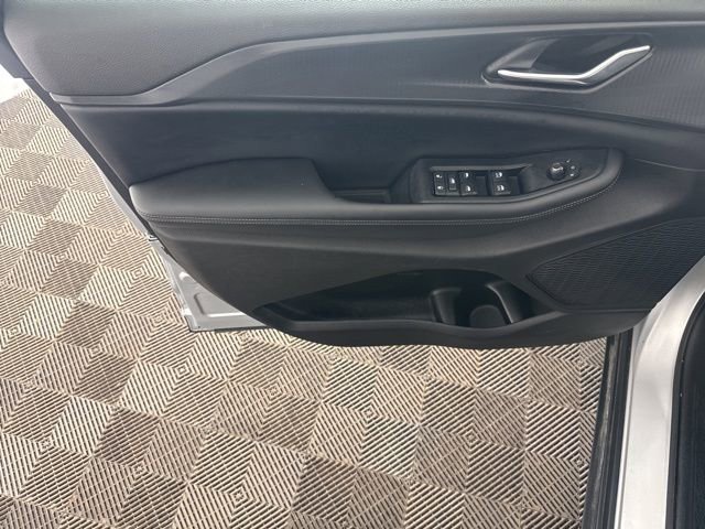 Used 2024 Jeep Grand Cherokee L Laredo image 23