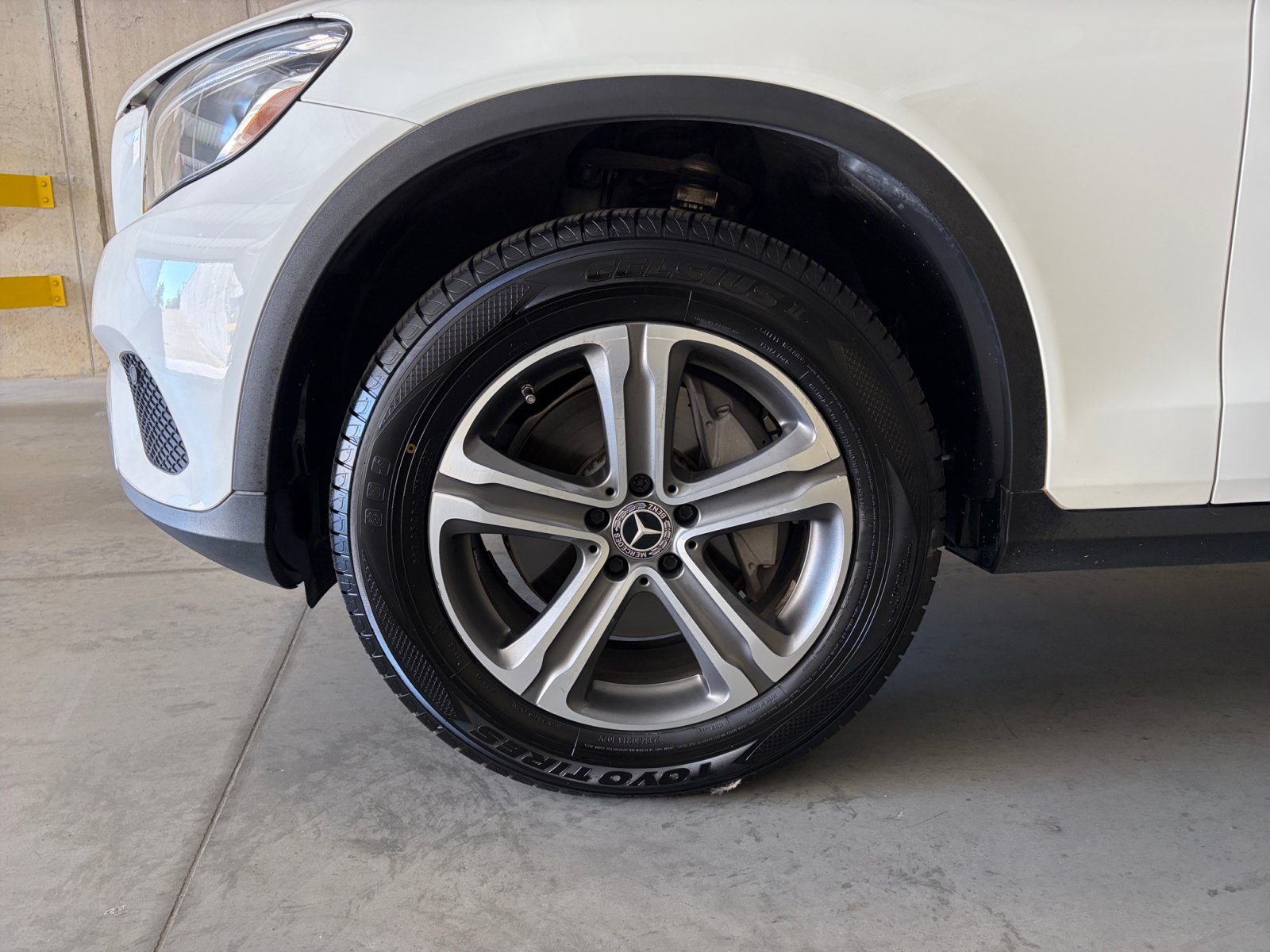 Used 2019 Mercedes-Benz GLC 300 4MATIC image 18