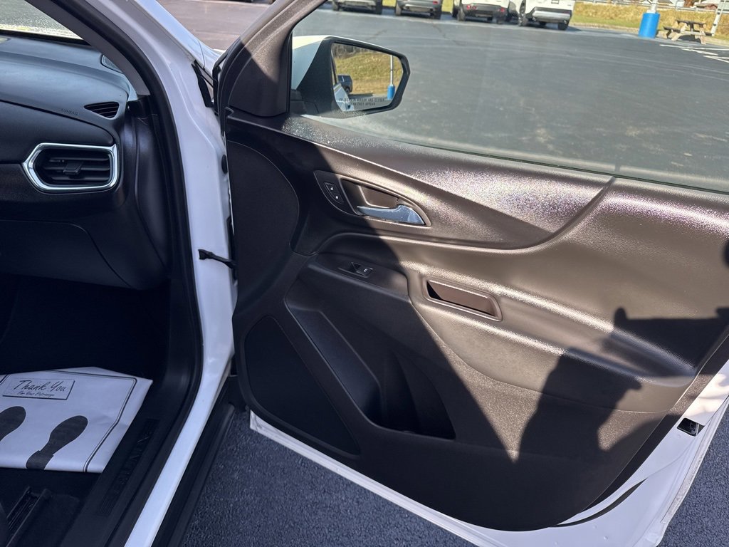 Used 2020 Chevrolet Equinox LT image 26
