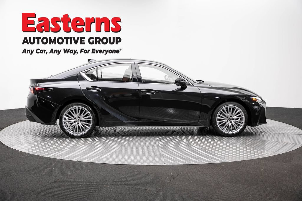 Used 2022 Lexus IS 300 AWD w/ Premium Package image 4