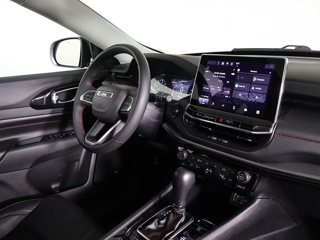 Used 2022 Jeep Compass Trailhawk w/ Sun and Sound Group image 25