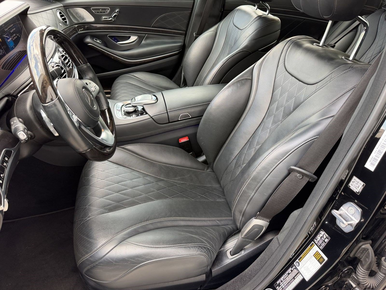 Used 2019 Mercedes-Benz S 560 Sedan image 5