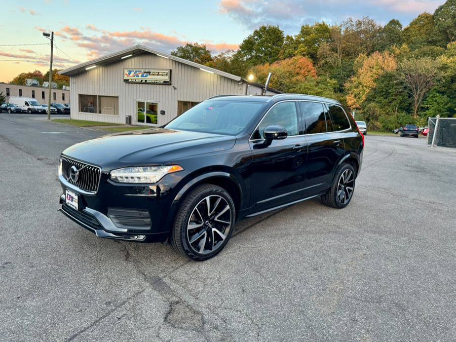 Used 2021 Volvo XC90 T6 Momentum w/ Climate Package