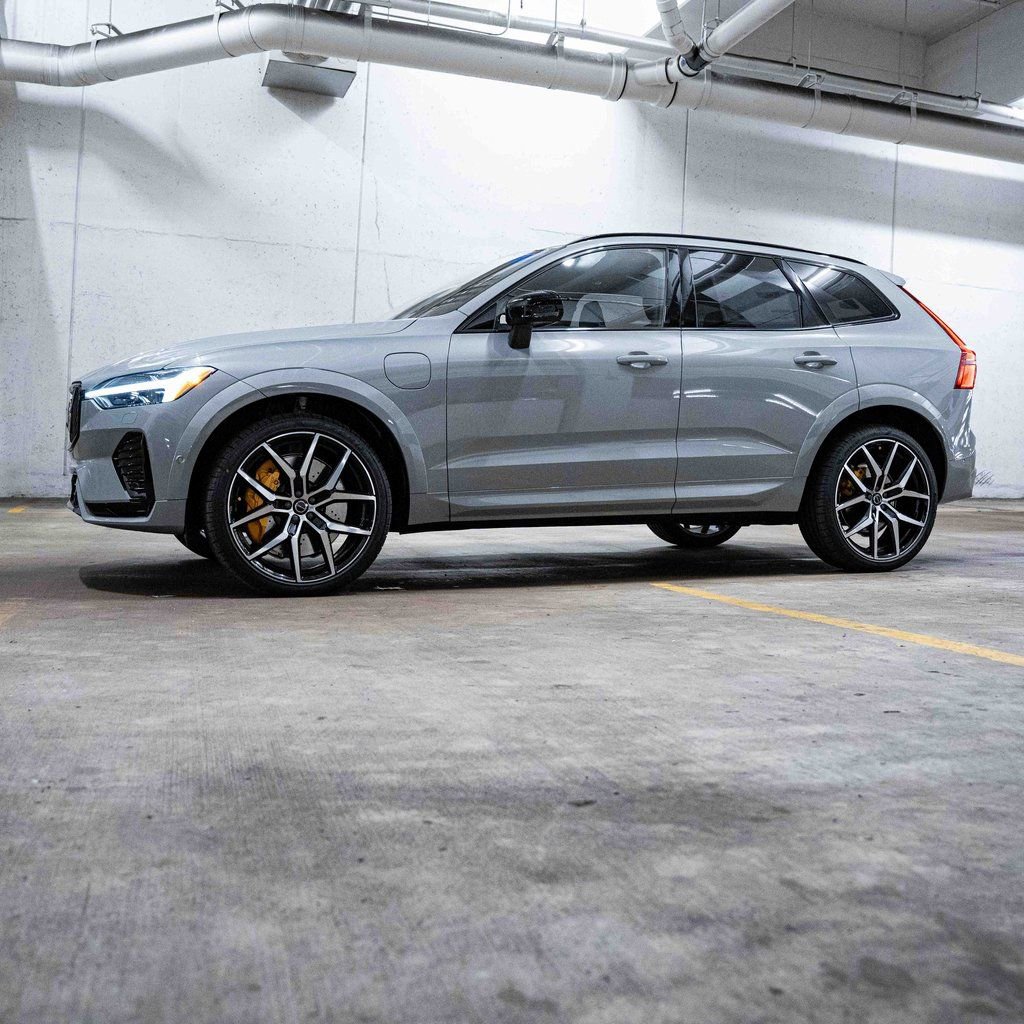 New 2026 Volvo XC60 T8 Polestar w/ Protection Package Premier image 3