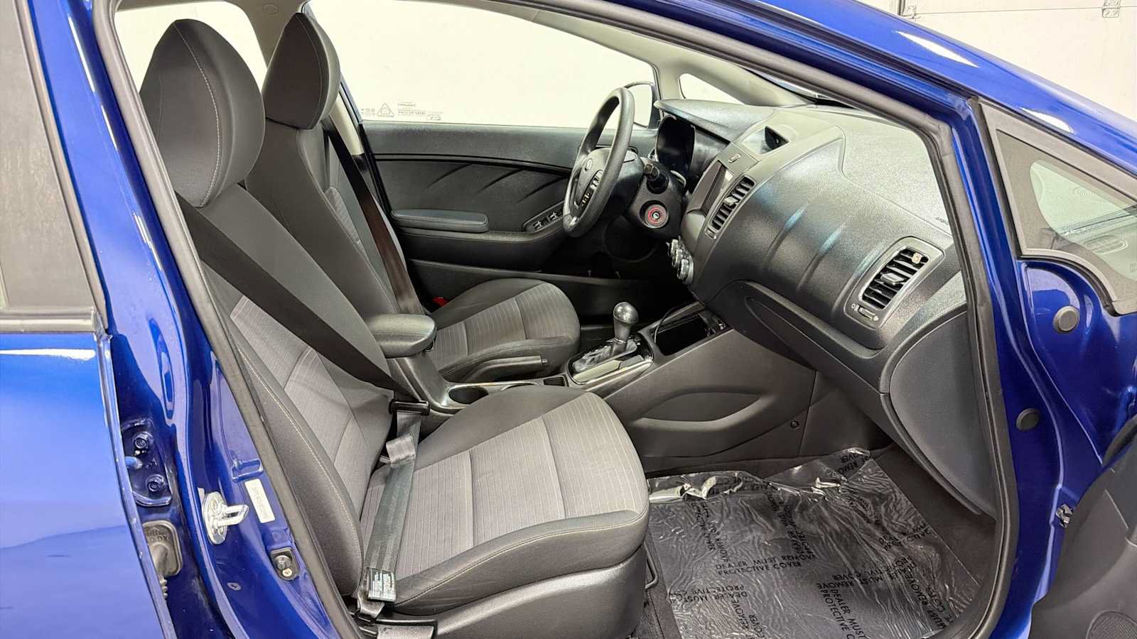 Used 2017 Kia Forte LX w/ LX Popular Package FWD image 28
