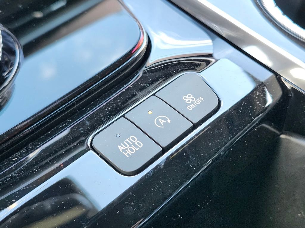 New 2026 Cadillac Escalade ESV Sport w/ Touring Package image 28