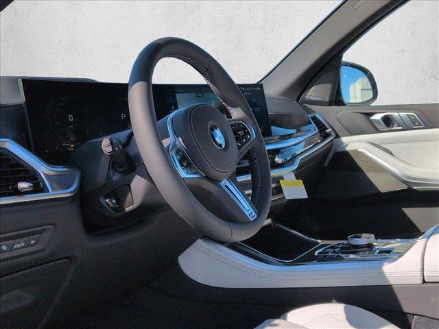 New 2026 BMW X5 M60i image 3