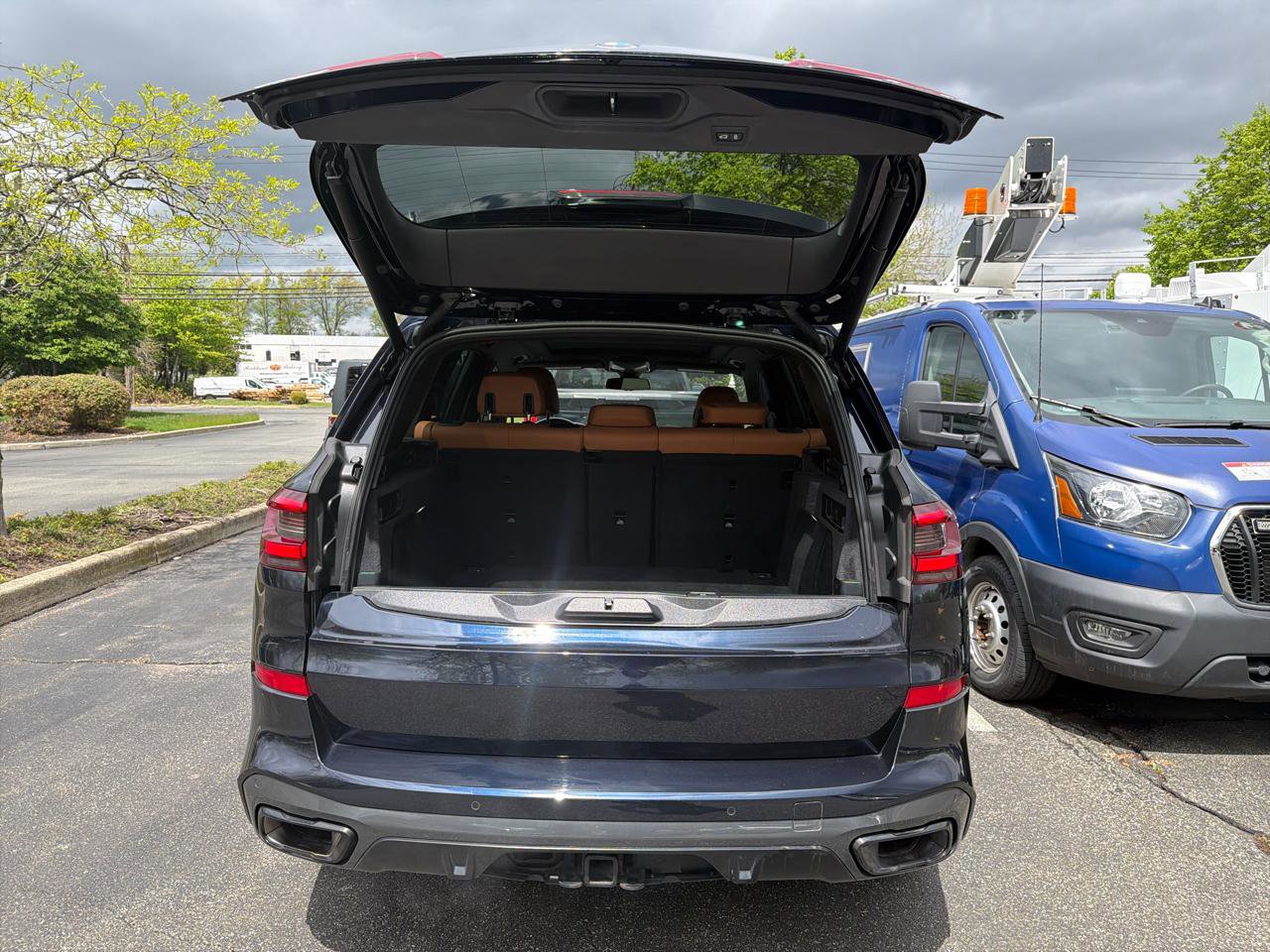 Used 2022 BMW X5 xDrive40i w/ M Sport Package AWD/4WD image 10