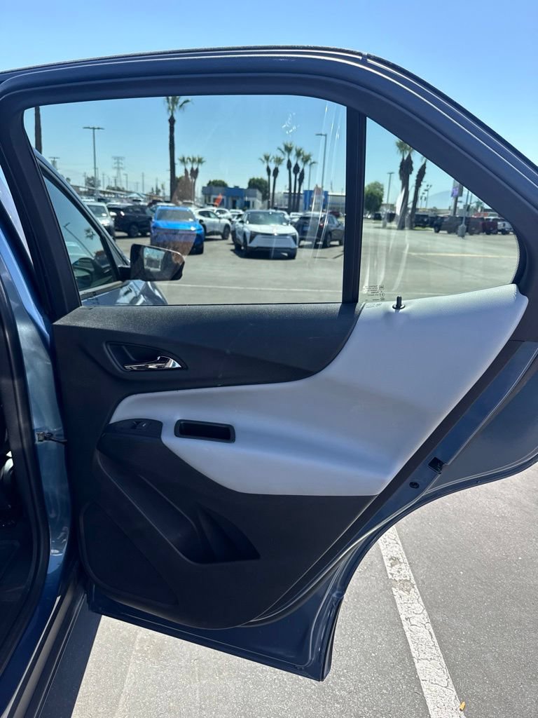 Used 2024 Chevrolet Equinox LS w/ LS Convenience Package FWD image 35