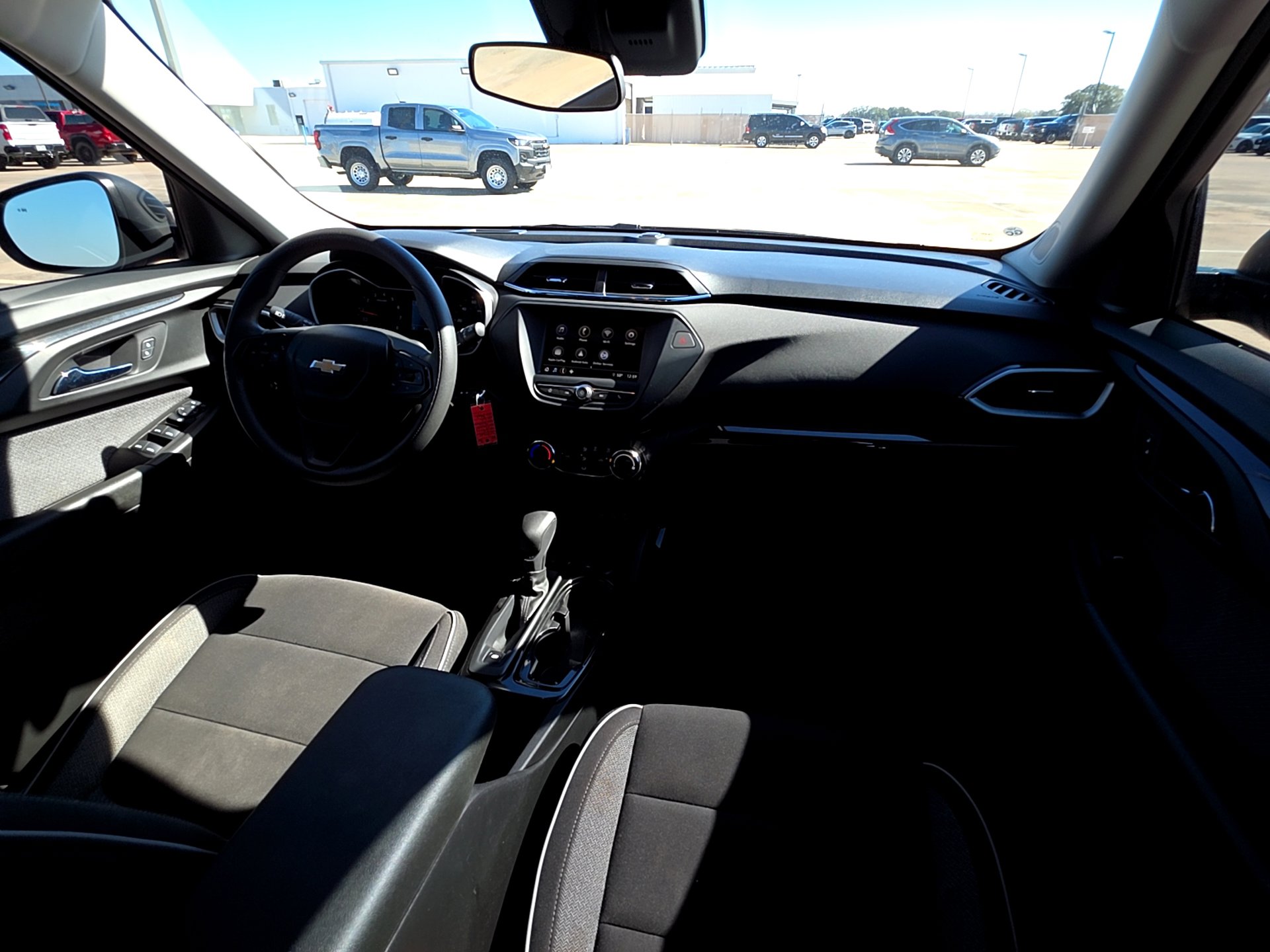 Used 2021 Chevrolet TrailBlazer LS image 12